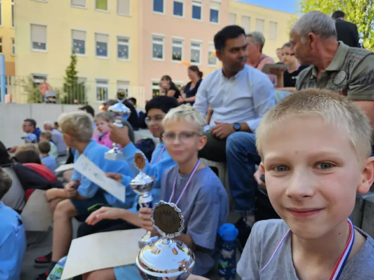 Justus gewinnt das Nauener Funkstadt-Turnier